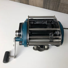 Load image into Gallery viewer, *On Sale. Miya Epoch US-19 Electric Reel.
