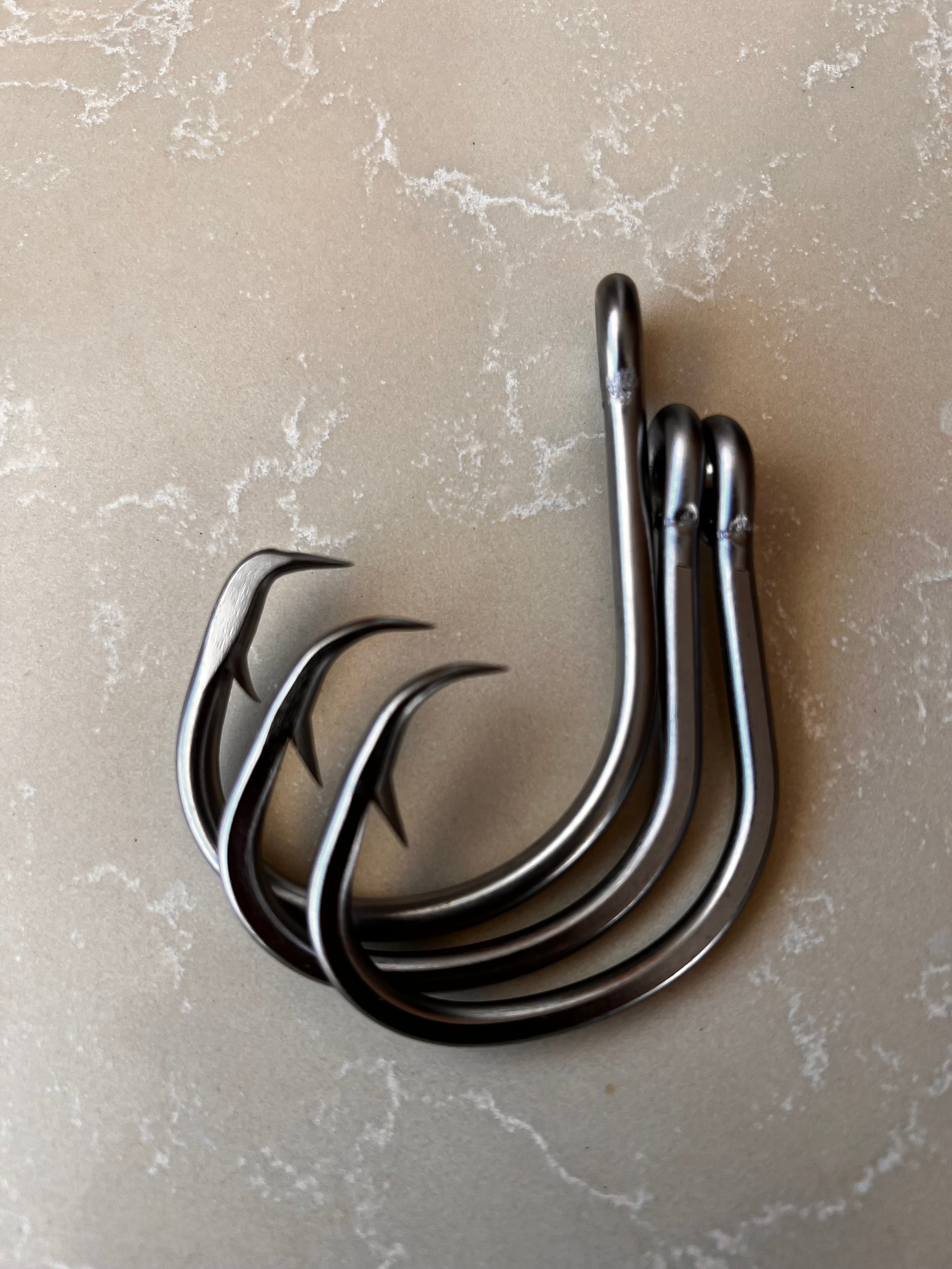 a&t metal hook for fishing Mustad KVD Elite Triple Grip 1X Treble Addiction Gear strand 7x7 cable Black 1/0 Inline Hooks for